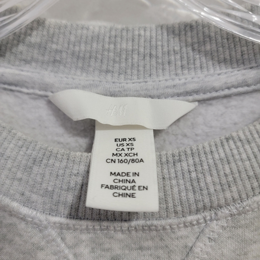 H&M Heather Gray Crewneck - Picture 4 of 7